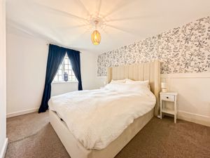 Photo 18- click for photo gallery